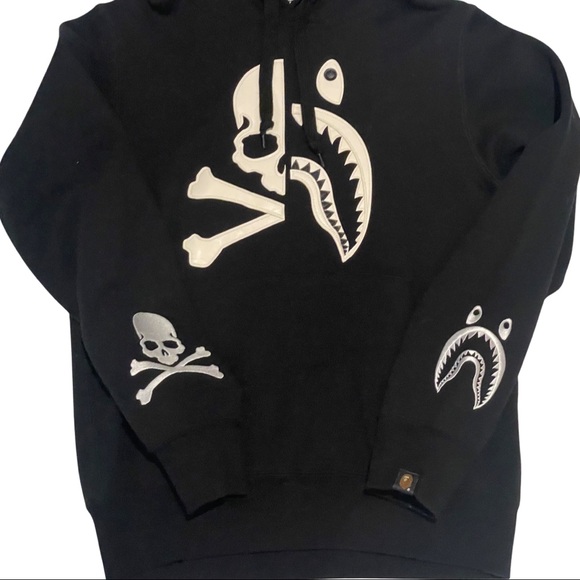 BAPE x Mastermind Half Skull Half Shark Pullover Size Small Black - Picture 4 of 13